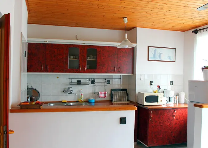 Apartment Ibolya *